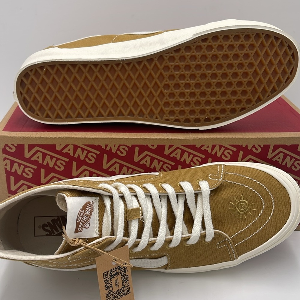 Vans Men's High-Top Sneakers Sk8-Hi Tapered (Eco Theory Mustard Gold
VN0A4U16ASW - Picture 3 of 16